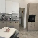Apartman Charming In The Center *