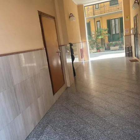 Charming In The Center Апартаменты *
